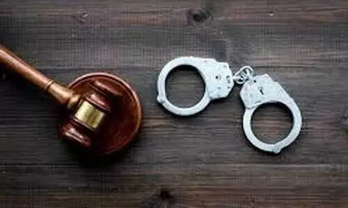 അ​ഴി​മ​തി; 166 പേ​ർ ക​സ്​​റ്റ​ഡി​യി​ൽ