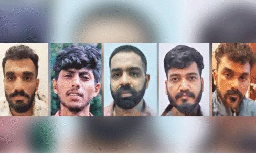 1. ഫായിസ് മുഹമ്മദ്, 2. ഹബീബ്, 3. മുബശ്ശിർ, 4. ആഷിഖ്, 5. ജാഫർ സാദിഖ് 1. ഫായിസ് മുഹമ്മദ്, 2. ഹബീബ്, 3. മുബശ്ശിർ, 4. ആഷിഖ്, 5. ജാഫർ സാദിഖ്