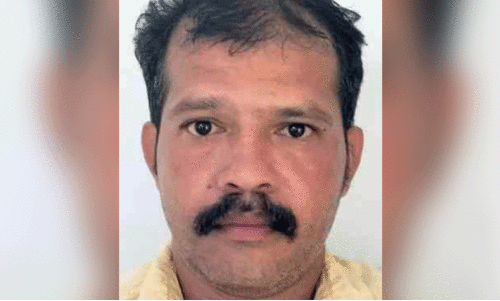 മ​നീ​ഷ്