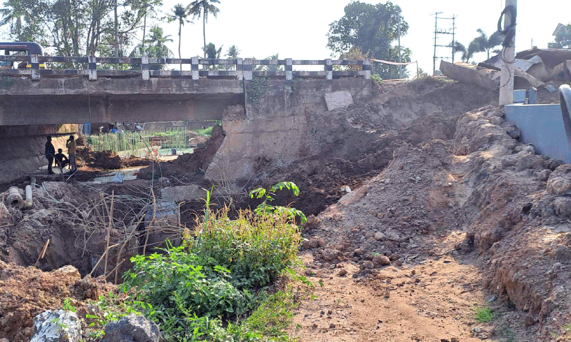 road closed road closed