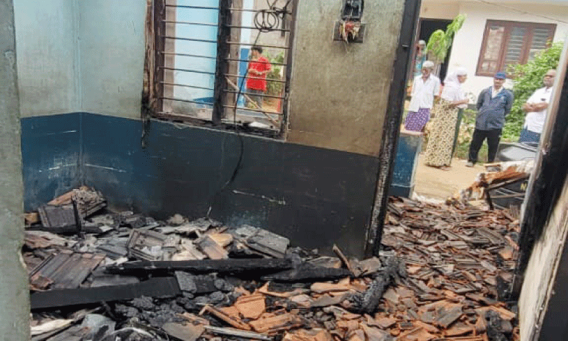 house burnt house burnt