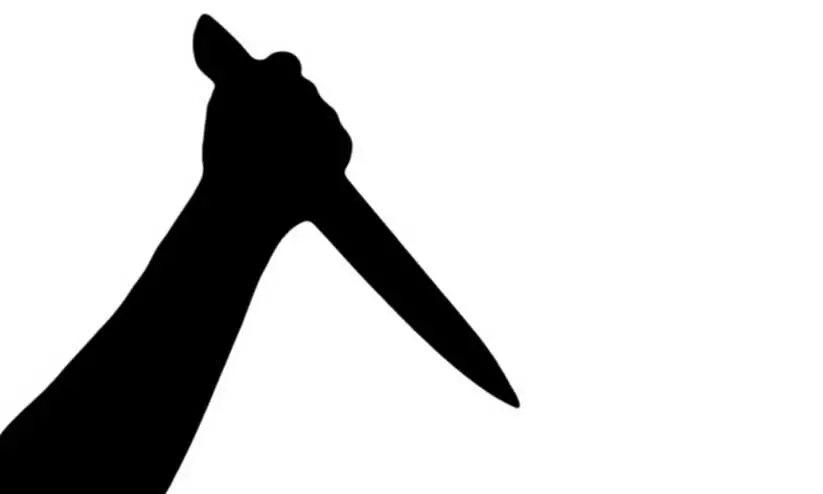 യുവതിയെ കുത്തി കൊലപ്പെടുത്താൻ ശ്രമിച്ച ഭർത്താവ് റിമാൻഡിൽ യുവതിയെ കുത്തി കൊലപ്പെടുത്താൻ ശ്രമിച്ച ഭർത്താവ് റിമാൻഡിൽ