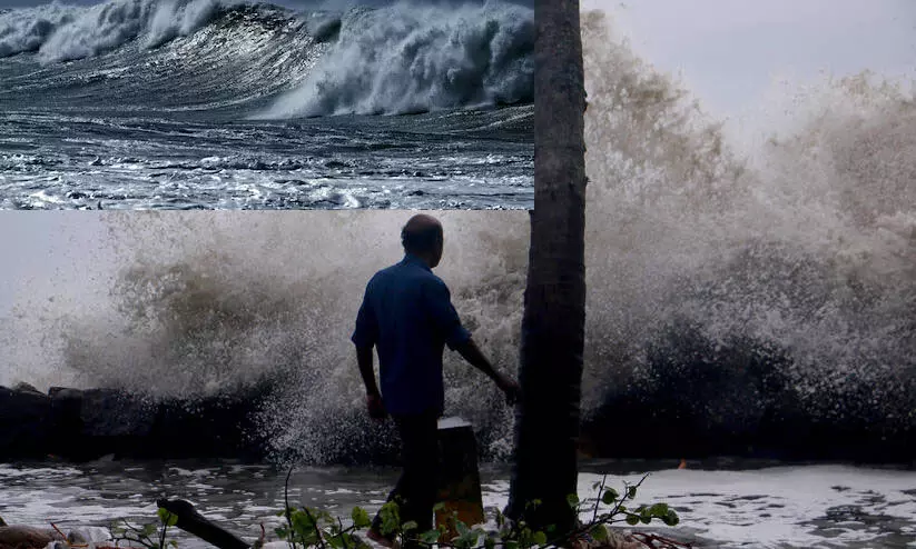 ശക്തിയേറിയ തിരമാലക്ക് സാധ്യതയെന്ന് സമുദ്രസ്ഥിതിപഠന ഗവേഷണ കേന്ദ്രം ശക്തിയേറിയ തിരമാലക്ക് സാധ്യതയെന്ന് സമുദ്രസ്ഥിതിപഠന ഗവേഷണ കേന്ദ്രം