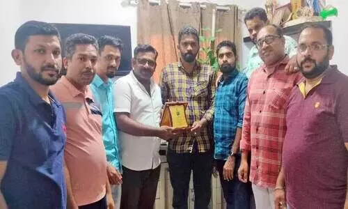 KMCC handed over the memento