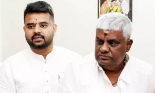 Prajwal Revanna, HD Revanna