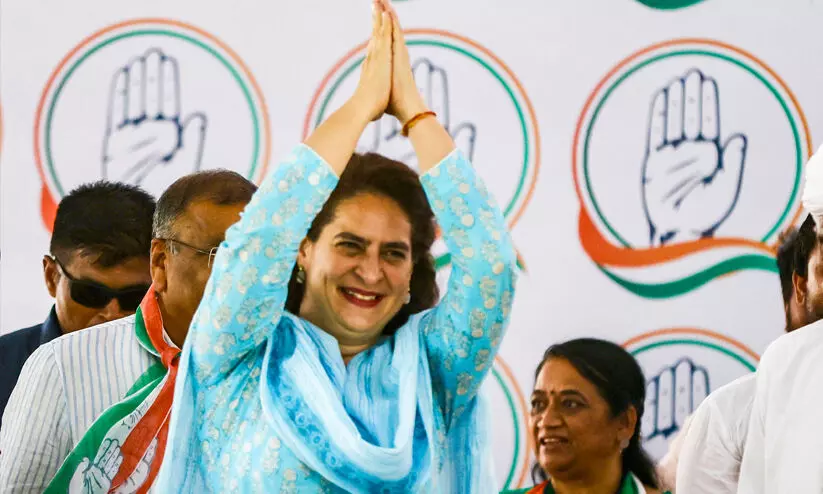 അമേത്തിയിലും റായ്ബറേലിയിലും പ്രചാരണം പ്രിയങ്ക നയിക്കും അമേത്തിയിലും റായ്ബറേലിയിലും പ്രചാരണം പ്രിയങ്ക നയിക്കും