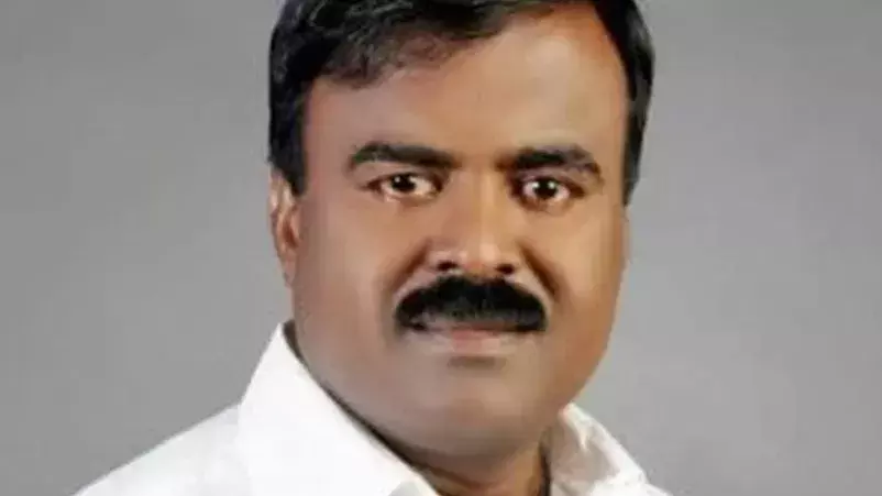 ഡി.സി.സി അധ്യക്ഷന്റെ മരണം: ദുരൂഹത തുടരുന്നു ഡി.സി.സി അധ്യക്ഷന്റെ മരണം: ദുരൂഹത തുടരുന്നു