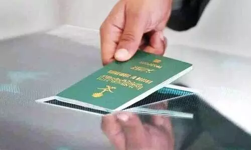 ഇ-​പാ​സ്‌​പോ​ർ​ട്ട് ഗേ​റ്റു​ക​ളു​മാ​യി നി​യോം വി​മാ​ന​ത്താ​വ​ളം