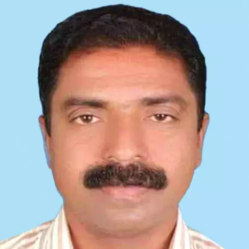 ഭാ​ര​ത​പ്പു​ഴ​യോ​ര​ത്തെ ക​ത്തി​യ​മ​ർ​ന്ന പു​ൽ​ക്കാ​ടി​നു​ള്ളി​ൽ ക​ണ്ട മൃ​ത​ദേ​ഹം തി​രി​ച്ച​റി​ഞ്ഞു