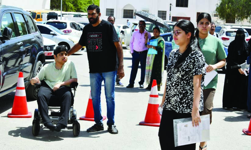 നീ​റ്റ്​ പ​രീ​ക്ഷ: സ​മ്മി​ശ്ര പ്ര​തി​ക​ര​ണം