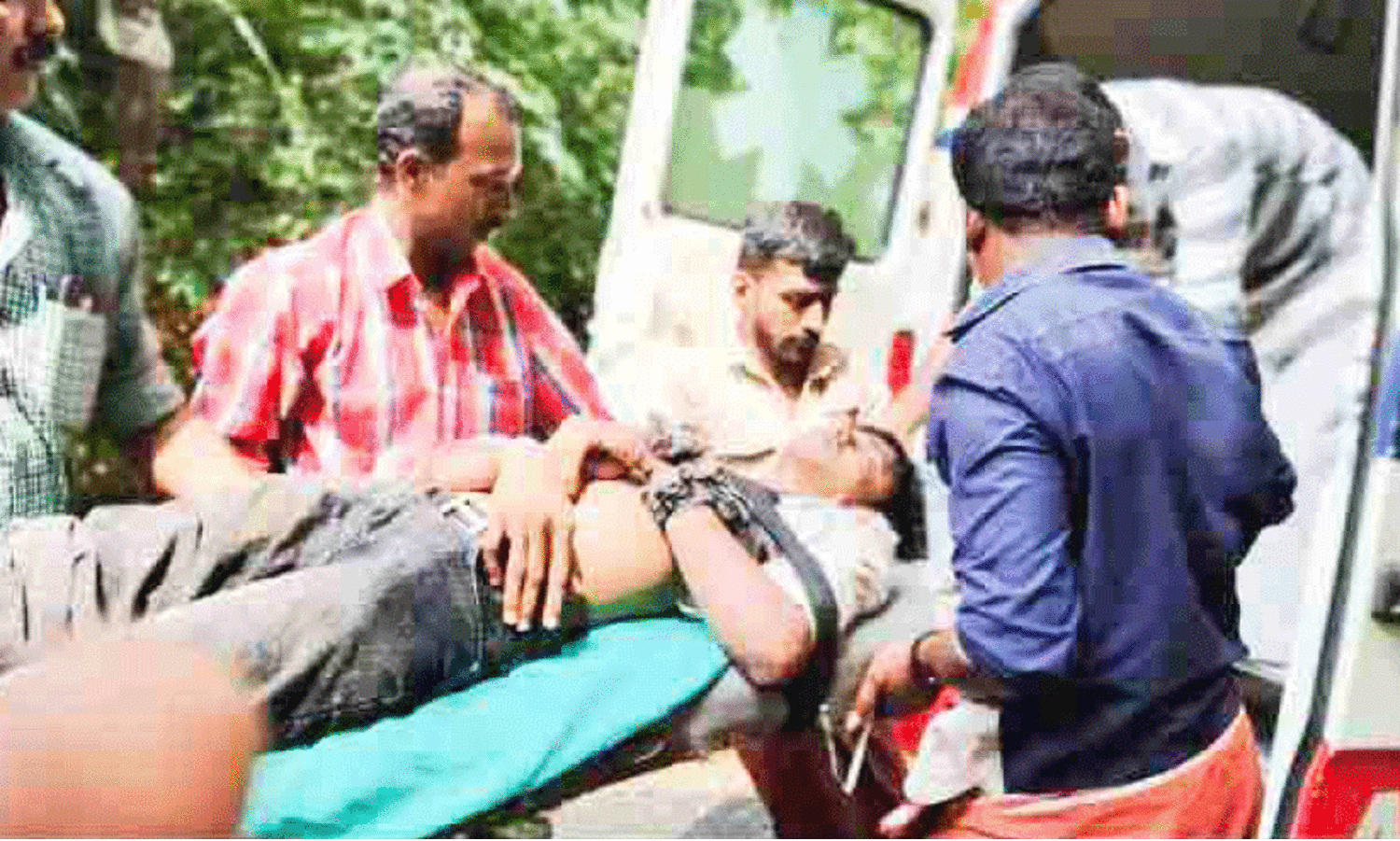 വാഗമൺറൂട്ടിൽ അപകടപരമ്പര; യാത്രക്കാർ ജാഗ്രതൈ