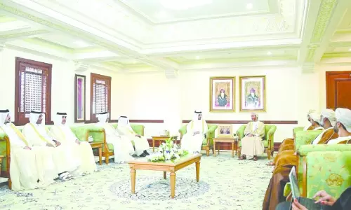 വി​വി​ധ മേ​ഖ​ല​ക​ളി​ൽ സ​ഹ​ക​ര​ണം​ ല​ക്ഷ്യ​മി​ട്ട്​ ഒ​മാ​നും ഖ​ത്ത​റും