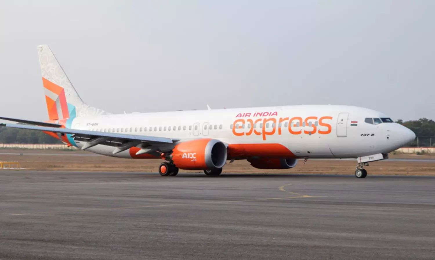 എയർ ഇന്ത്യ എക്സ്പ്രസ് ജീവനക്കാർ സമരം പിൻവലിച്ചു; പിരിച്ചുവിട്ടവരെ തിരിച്ചെടുക്കും