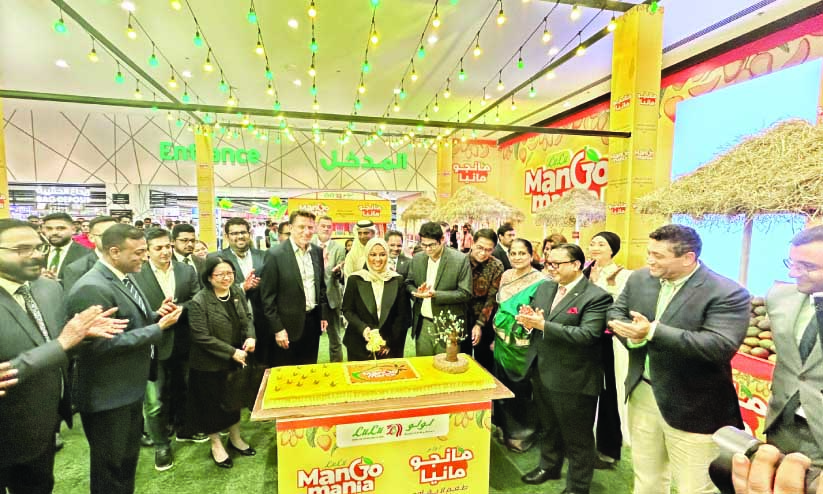 ലുലുവിൽ ‘മാംഗോ മാനിയ’; 15 രാജ്യങ്ങളിലെ 80 ലധികം മാമ്പഴ ഇനങ്ങൾ