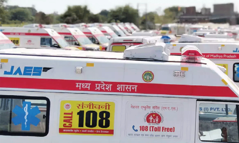 സമരം പിൻവലിച്ച് ആംബുലൻസ് ജീവനക്കാർ സമരം പിൻവലിച്ച് ആംബുലൻസ് ജീവനക്കാർ