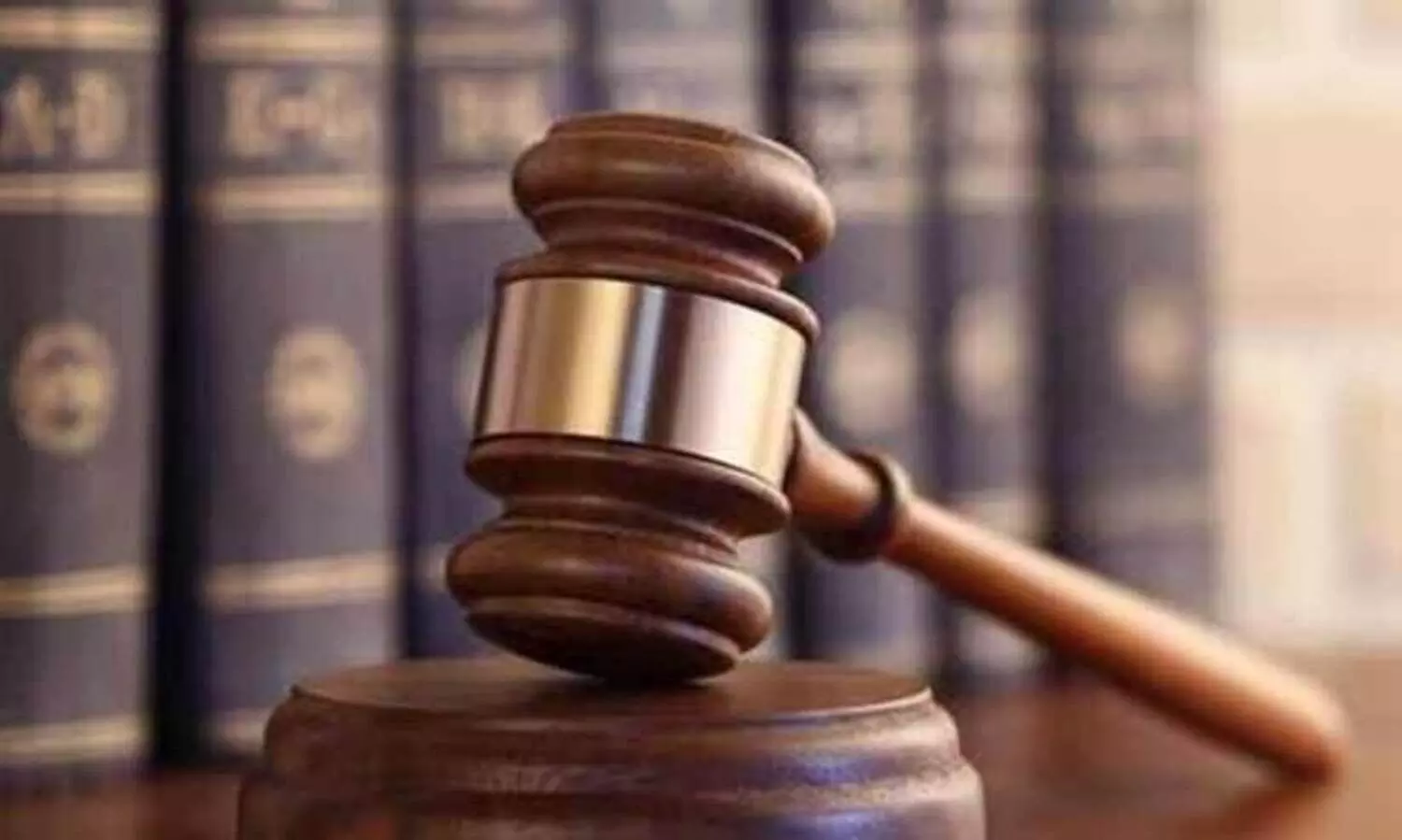 ലിവ് ഇൻ പങ്കാളിയുമായി ബന്ധം പുലർത്താൻ കുറ്റവാളികൾക്ക് പരോൾ അനുവദിക്കാനാവില്ലെന്ന് ഡൽഹി ഹൈകോടതി