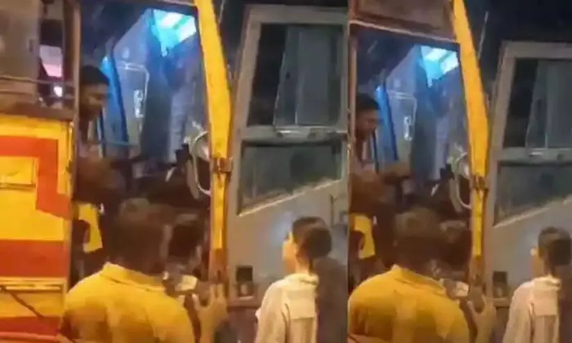 മേയർ - കെ.എസ്.ആർ.ടി.സി ഡ്രൈവർ തർക്കം: കണ്ടക്ടറെ ചോദ്യം ചെയ്യുന്നു