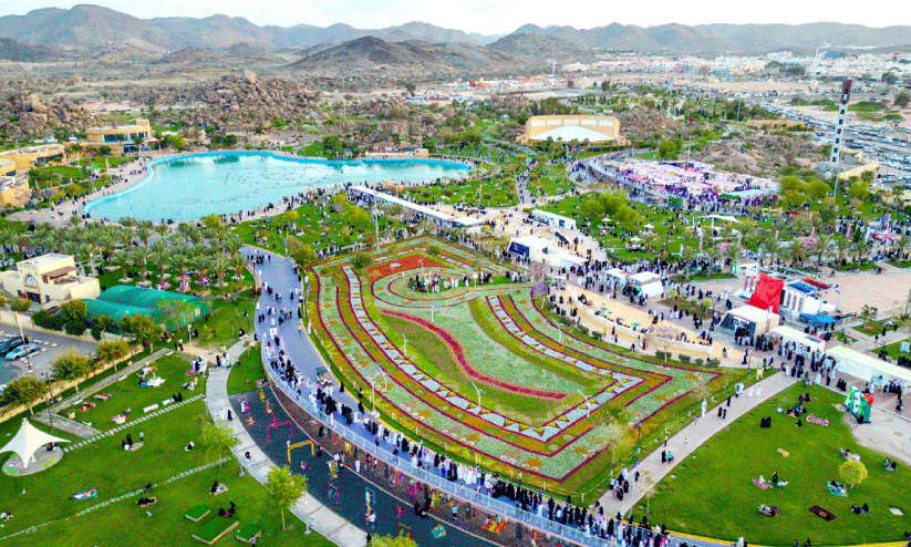 Rose fest: Visitor Flow in Twaif; Heritage and history centers are also crowded Rose fest: Visitor Flow in Twaif; Heritage and history centers are also crowded