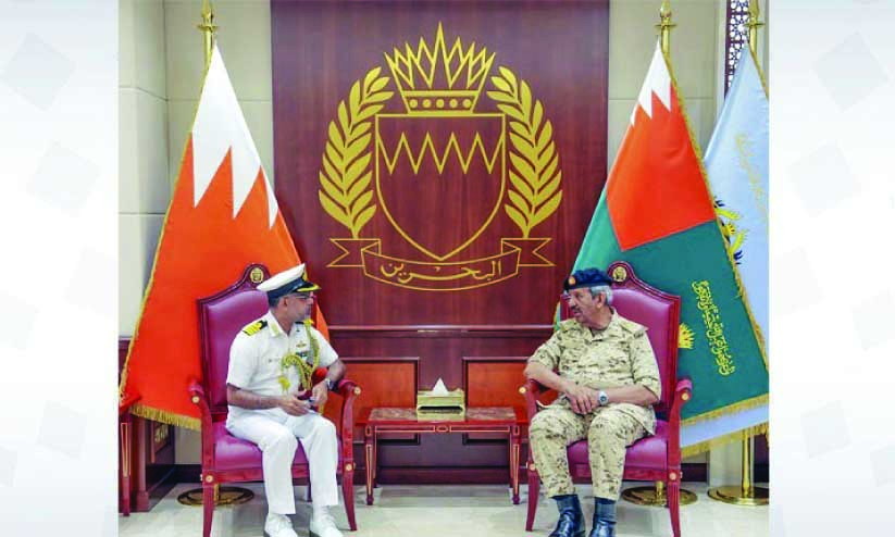 ഇ​ന്ത്യ​ൻ എം​ബ​സി ഡി​ഫ​ൻ​സ് അ​​റ്റാ​ഷെ​യെ ബി.​ഡി.​എ​ഫ്​ ക​മാ​ൻ​ഡ​ർ സ്വീ​ക​രി​ച്ചു