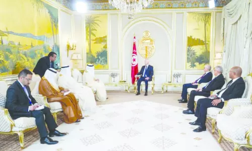 തു​നീ​സ്യ​ൻ പ്ര​സി​ഡ​ൻ​റു​മാ​യി വി​ദേ​ശ​കാ​ര്യ മ​ന്ത്രി​യു​ടെ കൂ​ടി​ക്കാ​ഴ്​​ച