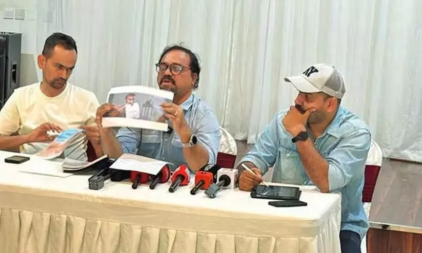 Writer Sadiq Kavil   Allegation About Movie malayalee From India