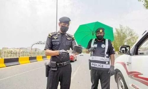 തൊഴിൽ നിയമലംഘകരെ തപ്പിപ്പിടിച്ച് പൊലീസ്; ഒരാഴ്ചക്കിടെ പിടിയിലായത് 19,710 വിദേശികൾ തൊഴിൽ നിയമലംഘകരെ തപ്പിപ്പിടിച്ച് പൊലീസ്; ഒരാഴ്ചക്കിടെ പിടിയിലായത് 19,710 വിദേശികൾ