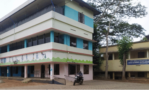 ബാ​ല​രാ​മ​പു​രം ഗ​വ. ഹ​യ​ർ സെ​ക്ക​ൻ​ഡ​റി സ്​​കൂ​ൾ