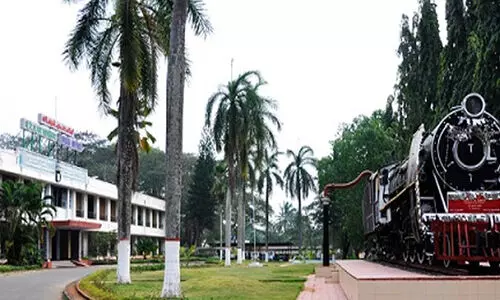 പാലക്കാട് റെയിൽവേ ഡിവിഷൻ അടച്ചുപൂട്ടില്ല; പ്രചാരണം അടിസ്ഥാനരഹിതമെന്ന് റെയിൽവേ