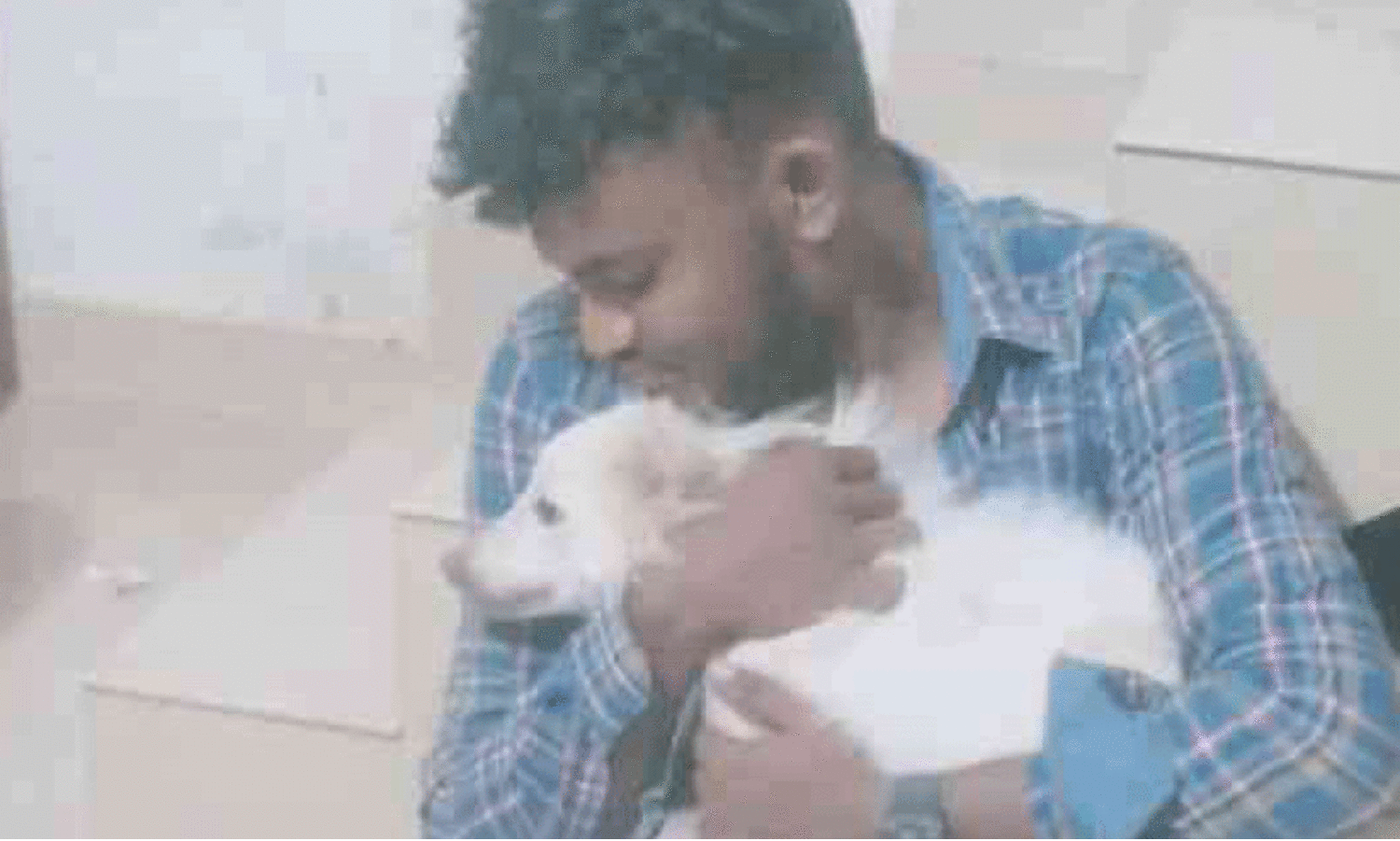 ദിൽഷിത്തും വളർത്തുനായും