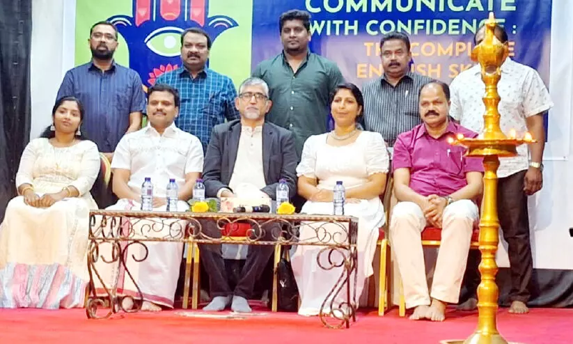 എ​സ്.​എ​ൻ.​സി.​എ​സി​ൽ സ്പോ​ക്ക​ൺ ഇം​ഗ്ലീ​ഷ് ക്ലാ​സ് തു​ട​ങ്ങി