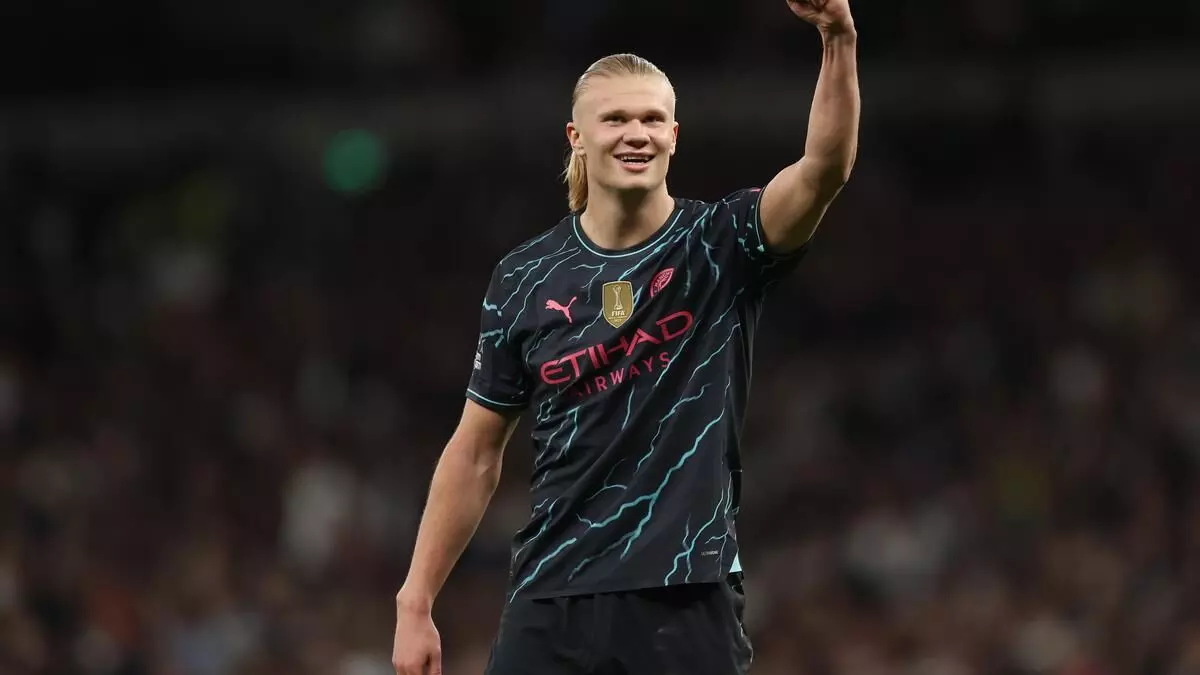 ടോട്ടനത്തെ ഇരട്ട ഗോളിന് തകർത്ത് സിറ്റി; പ്രീമിയർ ലീഗിൽ ഒന്നാമത് ടോട്ടനത്തെ ഇരട്ട ഗോളിന് തകർത്ത് സിറ്റി; പ്രീമിയർ ലീഗിൽ ഒന്നാമത്