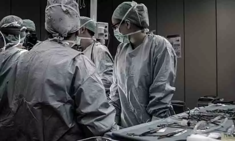 ഹൈദരാബാദിൽ 66കാരൻ വിഴുങ്ങിയ 3.5 സെ.മി നീളമുള്ള മട്ടൻ എല്ല് പുറത്തെടുത്തു