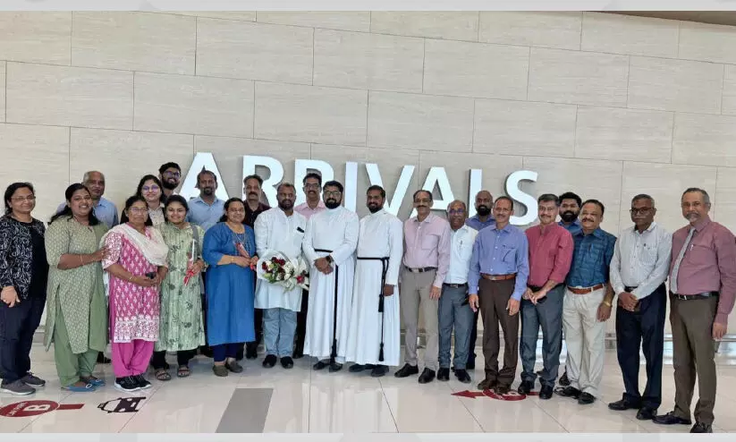 റവ. ബിജു ജോണിന് സ്വീകരണം നൽകി റവ. ബിജു ജോണിന് സ്വീകരണം നൽകി