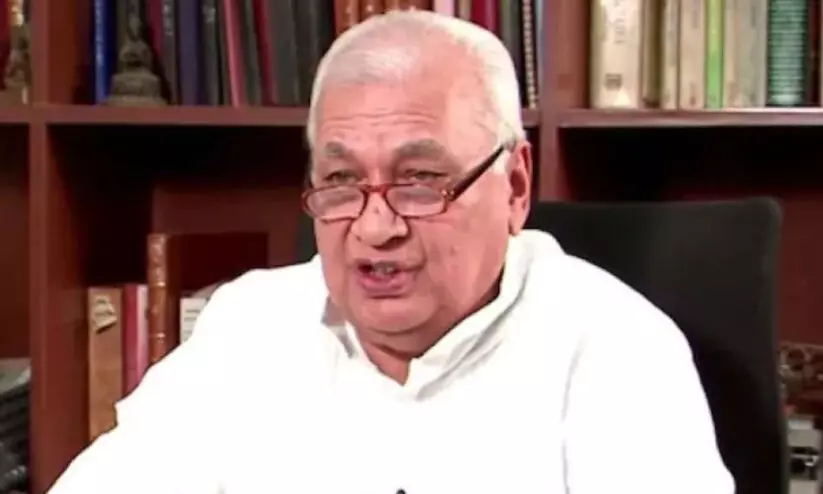 സംഘടന നേതാവിന്​ വഴിവിട്ട്​ സ്ഥാനക്കയറ്റത്തിന്​ നീക്കം; ഗവർണർക്കും വി.സിക്കും പരാതി