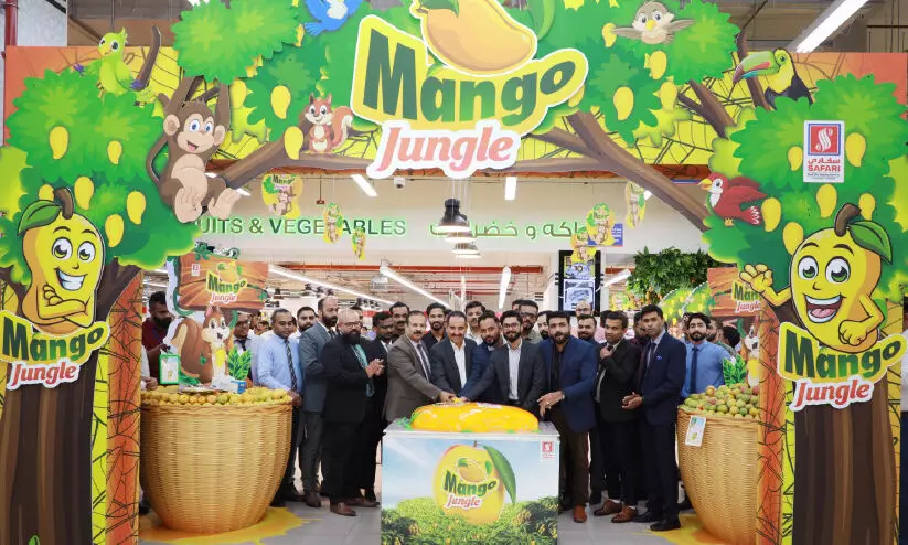 മാം​ഗോ ജം​ഗി​ളു​മാ​യി സ​ഫാ​രി ഹൈ​പ്പ​ര്‍മാ​ര്‍ക്ക​റ്റ്‌