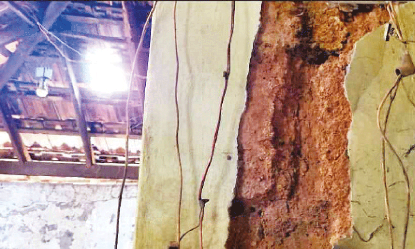 Fireball towards house in lightning; The student was injured Fireball towards house in lightning; The student was injured