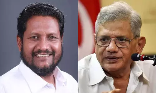 ‘മുസ്‌ലിംകൾ’, ‘വർഗീയ സ്വേച്ഛാധിപത്യ ഭരണം’ എന്നീ വാക്കുകൾ വേണ്ട; യെച്ചൂരിയുടെയും ദേവരാജന്‍റെയും പ്രസംഗം വെട്ടി ദൂരദർശൻ