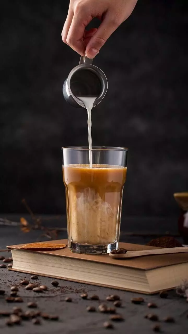 ചാ​യ​യോ കാ​പ്പി​യോ ശീ​ല​മാ​ക്കി​യ​വ​രു​ടെ ശ്ര​ദ്ധ​ക്ക്!