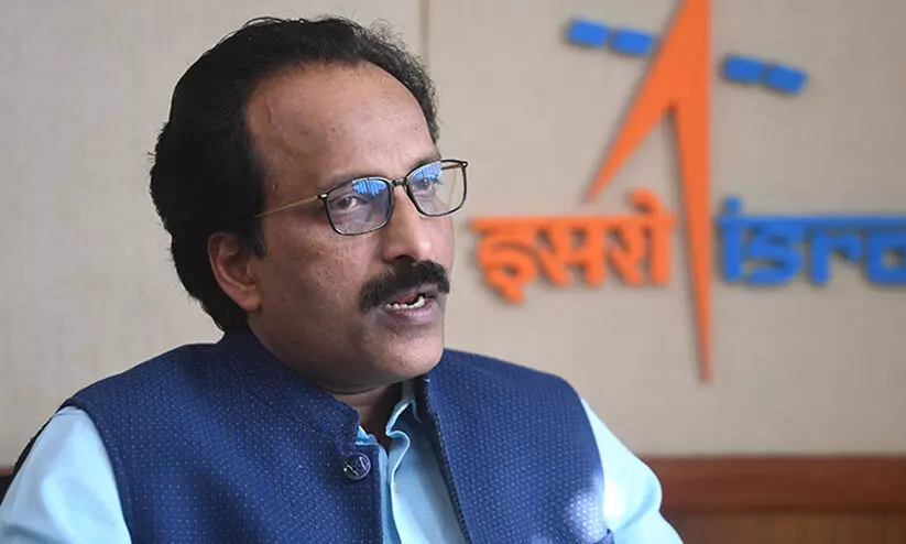 To build libraries in temples – ISRO Chairman