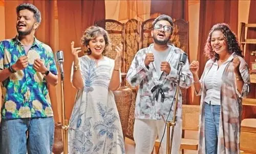 മ​ഹാ​മേ​ള​ക്ക്​ പാ​ട്ടാ​വേ​ശം: പു​തു​മ​യോ​ടെ ‘ക​മോ​ൺ കേ​ര​ള’