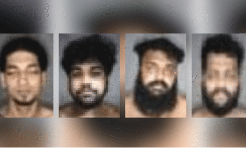 പിടിയിലായ അ​രു​ണ്‍, ആ​ന​ന്ദ്, സി​ബി​ന്‍, ആ​രോ​മ​ല്‍