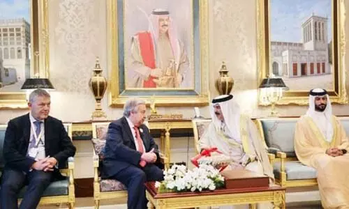 ഹ​മ​ദ്​ രാ​ജാ​വ്​ യു.​എ​ൻ സെ​ക്ര​ട്ട​റി ജ​ന​റ​ലു​മാ​യി കൂ​ടി​ക്കാ​ഴ്​​ച ന​ട​ത്തി