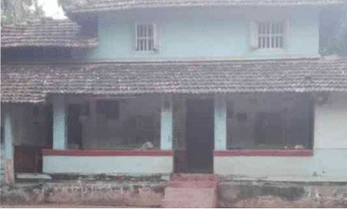 വെങ്ങാട്ടെ കളപ്പോതി വീട്‌