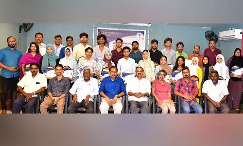 Madhyam Recreation Club distributed educational scholarships