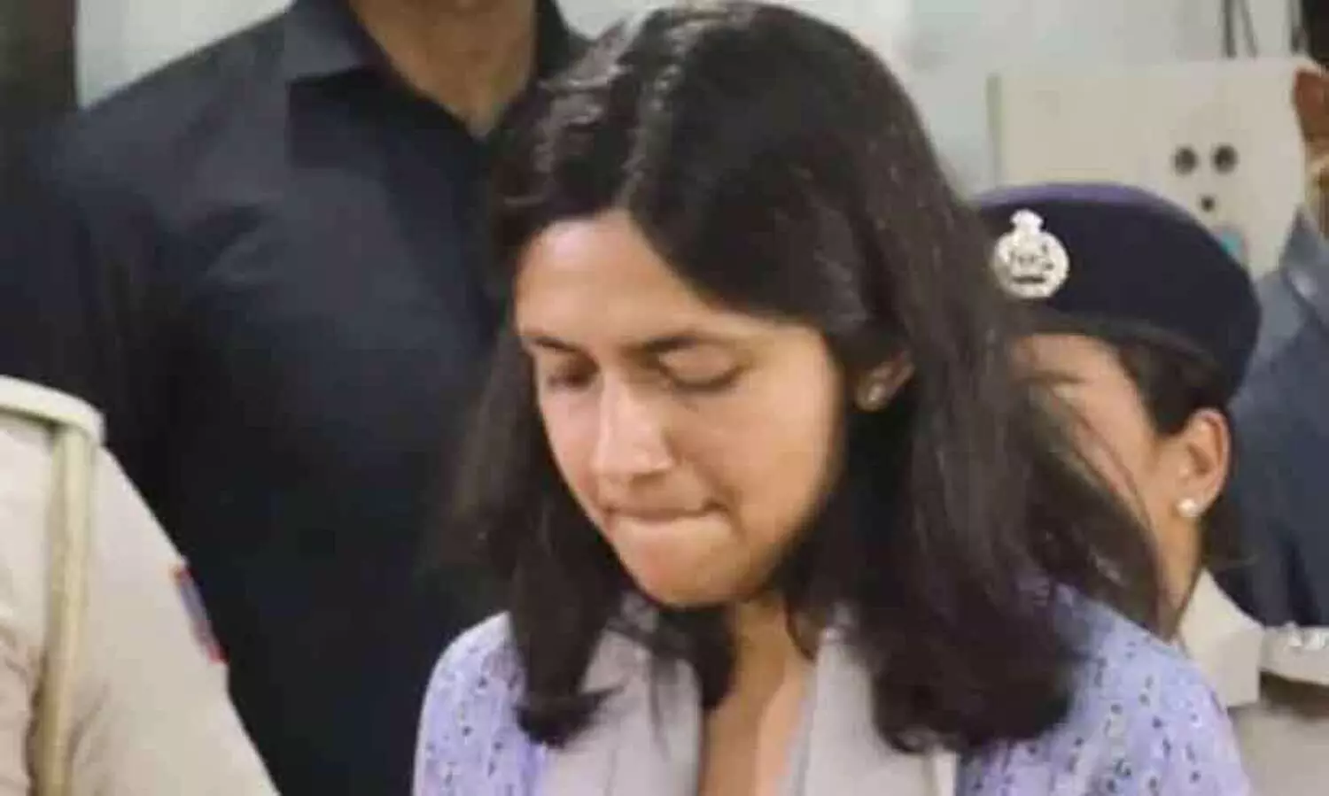 മനീഷ് സിസോദിയ ഉണ്ടായിരുന്നെങ്കിൽ എനിക്ക് ഈ ഗതി വരില്ലായിരുന്നു; എക്സ് പോസ്റ്റുമായി സ്വാതി മലിവാൾ