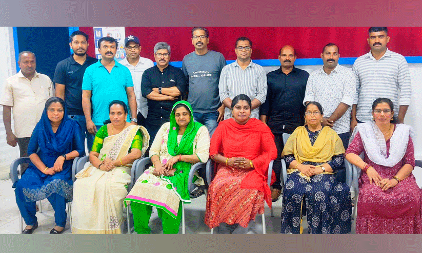Pathemari Pravasi Malayali Association Pathemari Pravasi Malayali Association