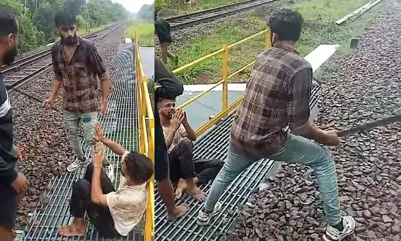 ‘നിനക്ക് രംഗണ്ണൻ സ്റ്റൈൽ അറിയുമോ?’ -‘ആവേശം’ തലക്കുപിടിച്ച് യുവാവിനെ വെട്ടിക്കൊല്ലാൻ ഗുണ്ടാ സംഘത്തിന്‍റെ ശ്രമം