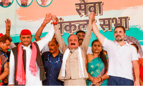 Rahul Gandhi,Akhilesh Yadav,