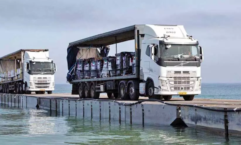 സഹായ വസ്തുക്കളുമായി യു.എ.ഇ കപ്പൽ ഗസ്സയിലെത്തി സഹായ വസ്തുക്കളുമായി യു.എ.ഇ കപ്പൽ ഗസ്സയിലെത്തി