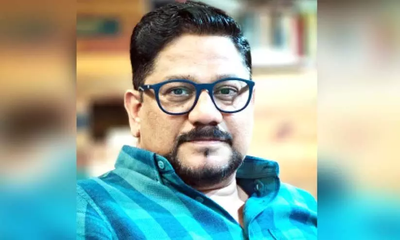 നവനീതം ചെറുകഥ മത്സരം: ഒന്നാം സമ്മാനം ജലീലിയോക്ക് നവനീതം ചെറുകഥ മത്സരം: ഒന്നാം സമ്മാനം ജലീലിയോക്ക്